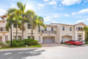 1875 Highland Grove Drive, Delray Beach, FL 33445 - MLS#B26009026