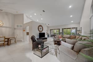 4657 Carlton Golf Drive, Lake Worth, FL 33449 - MLS#B26009044