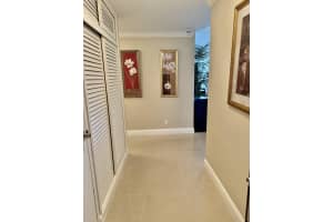 3300 36th Street, Fort Lauderdale, FL 33308 - MLS#B26009053