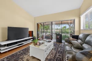 4 V�a De Casas Sur 202, Boynton Beach, FL 33426, Boynton Beach, FL 33426 - MLS#B26009060