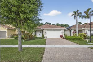 135 Atwell Drive, West Palm Beach, FL 33411 - MLS#B26009076