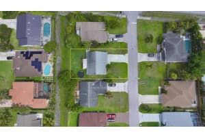 6048 Garrett Street, Jupiter, FL 33458 - MLS#B26009080
