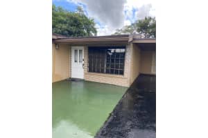 6600 Allen Street, Hollywood, FL 33024 - MLS#B26009093