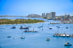 2640 Lake Shore Drive, Riviera Beach, FL 33404 - MLS#B26009115