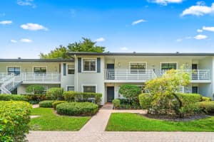 10 Southport Lane, Boynton Beach, FL 33436 - MLS#B26009168