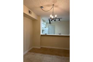 640 Park Road, Hollywood, FL 33021 - MLS#B26009177