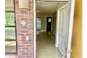 4015 Park Road, Hollywood, FL 33021 - MLS#B26009202