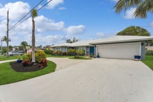 13 11th Court, Deerfield Beach, FL 33441 - MLS#B26009280
