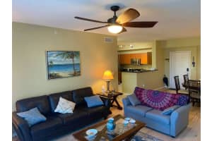 802 W Windward Way 203, Lantana, Fl 33462, Lantana