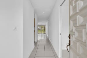 13721 Flora Place, Delray Beach, FL 33484 - MLS#B26009300