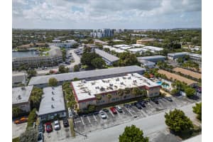 221 9th Avenue, Pompano Beach, FL 33060 - MLS#B26009316