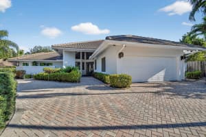 2410 Embassy Drive, West Palm Beach, FL 33401 - MLS#B26009358