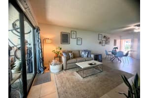 3160 Leewood Terrace, Boca Raton, FL 33431 - MLS#B26009382