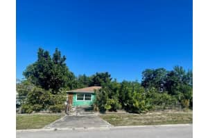 3106 Tropic Boulevard, Fort Pierce, FL 34946 - MLS#B26009386