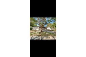 2585 4th Street, Pompano Beach, FL 33062 - MLS#B26009387