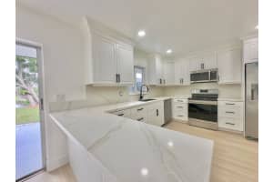 6811 32nd Avenue, Fort Lauderdale, FL 33309 - MLS#B26009388