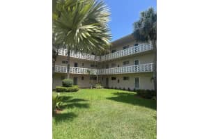 2812 S Garden Dr S 304, Lake Worth, Fl 33461, Lake Worth