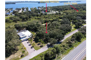 4120 Mariner Oaks Way, Fort Pierce, FL 34946 - MLS#B26009440