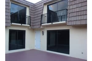 594 Springdale Circle, Palm Springs, FL 33461 - MLS#B26009461