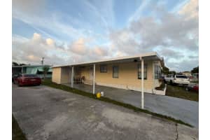 2681 Riviera Boulevard, West Palm Beach, FL 33409 - MLS#B26009472