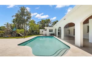 1120 Tropical Way, Plantation, FL 33317 - MLS#B26009485