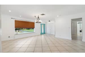 1120 Tropical Way, Plantation, FL 33317 - MLS#B26009485