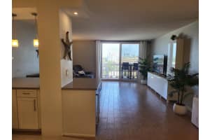 801 Ocean Drive, Hollywood, FL 33019 - MLS#B26009489