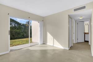 1141 Lake Victoria Drive, West Palm Beach, FL 33411 - MLS#B26009492