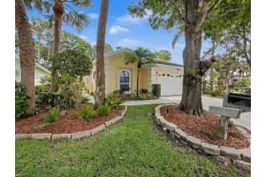 157 Harbor Lake Circle, Greenacres, FL 33413 - MLS#B26009495
