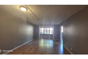 2801 Somerset Drive, Lauderdale Lakes, FL 33311 - MLS#B26009496