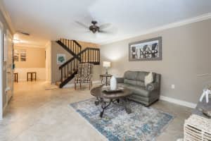 130 1st Terrace, Palm Beach Gardens, FL 33418 - MLS#B26009542