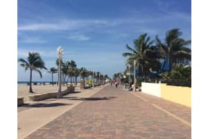 511 Surf Road, Hollywood, FL 33019 - MLS#B26009556