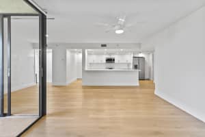 955 Egret Circle, Delray Beach, FL 33444 - MLS#B26009612