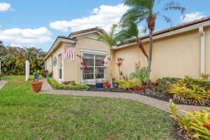9724 Eastbrook Circle, Port Saint Lucie, FL 34987 - MLS#B26009624