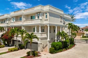 1792 Bay Drive, Pompano Beach, FL 33062 - MLS#B26009637