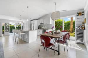 2320 Las Casitas Drive, Wellington, FL 33414 - MLS#B26009661