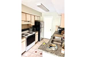 815 Boynton Beach Boulevard, Boynton Beach, FL 33426 - MLS#B26009676