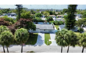 210 Ocean Parkway, Boynton Beach, FL 33435 - MLS#B26009693