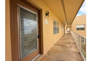 465 Flanders J , Delray Beach, FL 33484 - MLS#B26009730