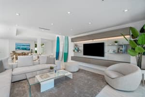 5284 Boca Marina Circle, Boca Raton, FL 33487 - MLS#B26009732