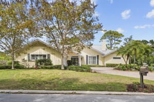 5311 Burning Tree Circle, Stuart, FL 34997 - MLS#B26009733