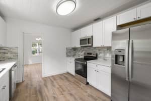 306 34th Street, West Palm Beach, FL 33407 - MLS#B26009737