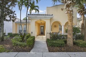 212 Florence Drive, Jupiter, FL 33458 - MLS#B26009749