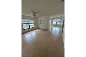 1036 19th Ave Avenue, Vero Beach, FL 32962 - MLS#B26009755