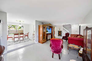 6840 Wedgewood Avenue, Davie, FL 33331 - MLS#B26009760