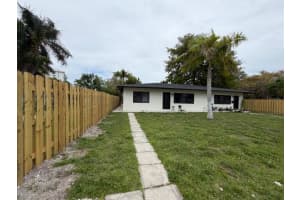 53 16th Place, Fort Lauderdale, FL 33305 - MLS#B26009773