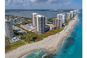 4000 Ocean Drive, Singer Island, FL 33404 - MLS#B26009803