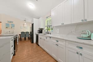 292 Sherwood Forest Drive, Delray Beach, FL 33445 - MLS#B26009817