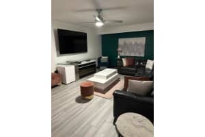 7716 77th Way, West Palm Beach, FL 33407 - MLS#B26009831