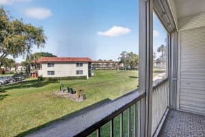 8921 S Hollybrook Boulevard 209, Pembroke Pines, Fl 33025, Pembroke Pines